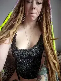 LucidLucy webcam model stream image