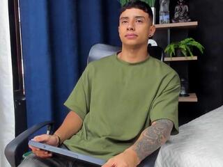 Jaze Bradley webcam model stream image