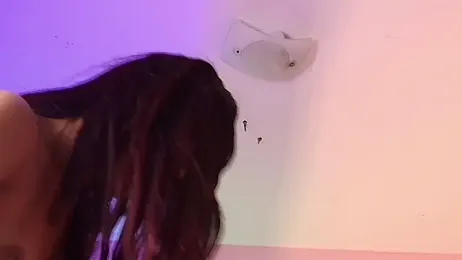 KellyOlsenbe webcam model stream image