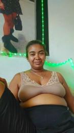 PrettyFanou webcam model stream image