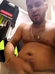 Frank0021 webcam model stream image