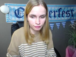 Margarita K webcam model stream image