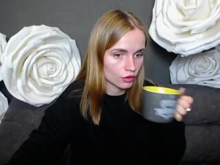 Margarita K webcam flirt4free model stream image