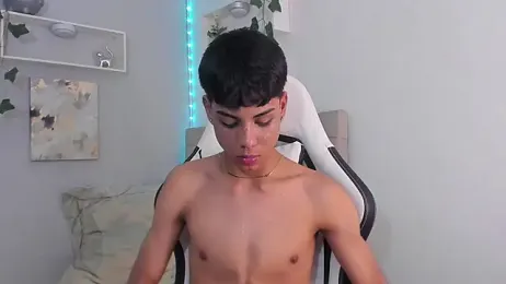 Thomas_wil webcam stripchat model stream image