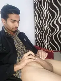 Sweetfucker_ webcam model stream image