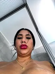 kiim_taaylor webcam model stream image