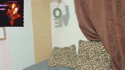 kittyrosse3 webcam model stream image