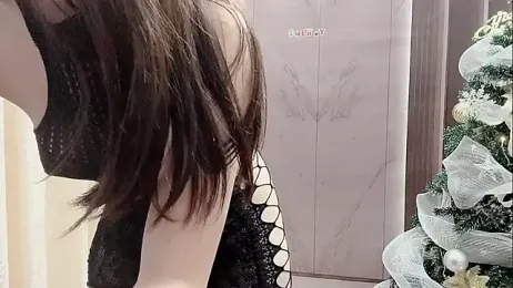 Shenlly webcam model stream image