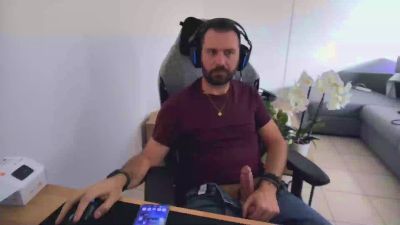 moi92160 webcam model stream image