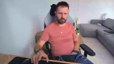 moi92160 webcam model stream image