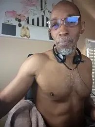 Lonelynudist59 webcam model stream image