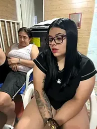 alissonfernandez_ webcam model stream image