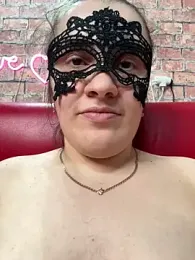 Taisia_W webcam model stream image