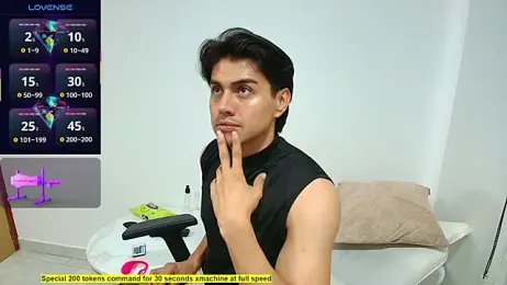 Im_Evanss webcam model stream image