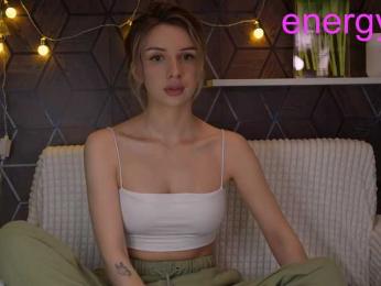 Malyshkaaa webcam model stream image