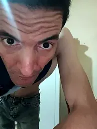khema99 webcam model stream image
