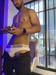 Teaserhoussejj_ webcam stripchat model stream image