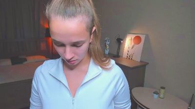 AlyceDutrow webcam model stream image