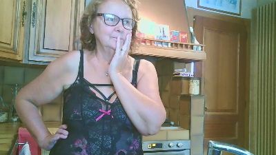 chloejk56 webcam model stream image