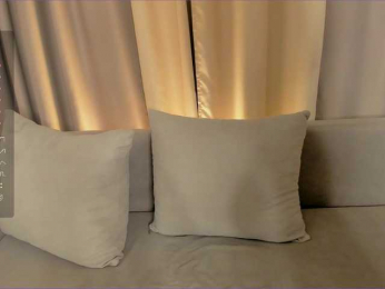 ellawesty1 webcam bongacams model stream image