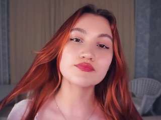 lupitafraker webcam model stream image