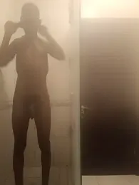 Fizozoo webcam model stream image