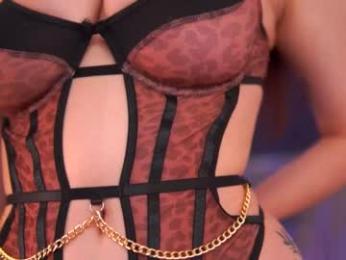 hotskinnyx webcam model stream image