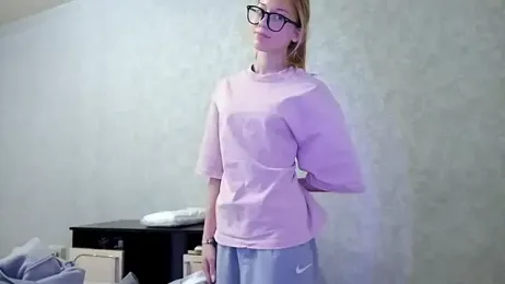 GlidedFill webcam model stream image