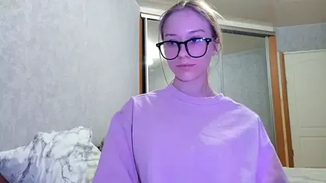 GlidedFill webcam model stream image