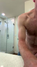 El_Gizmo webcam model stream image