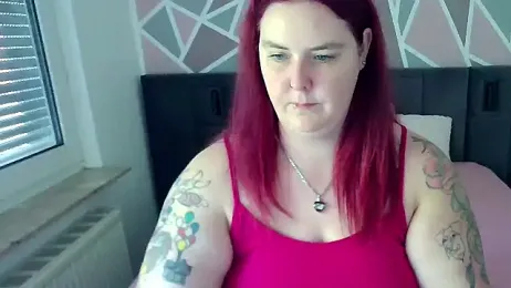JoyceKyra91 webcam model stream image