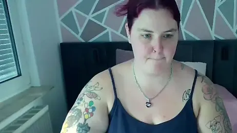 JoyceKyra91 webcam model stream image