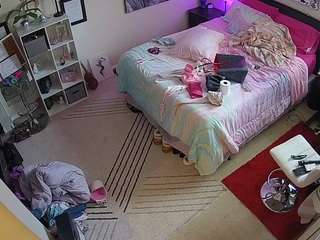 voyeurcam-hornyhostel-01 webcam model stream image