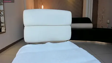 NiaHolland webcam stripchat model stream image
