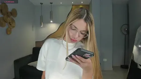 NiaHolland webcam stripchat model stream image