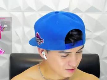 sam_daves_ webcam model stream image