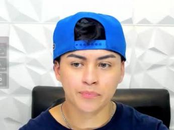 sam_daves_ webcam model stream image