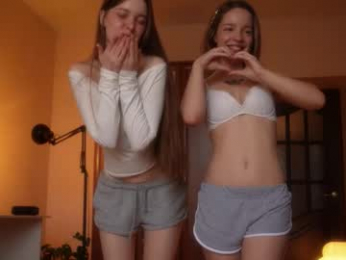 my_mia_ webcam model stream image