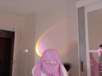 cinnabongirls webcam model stream image