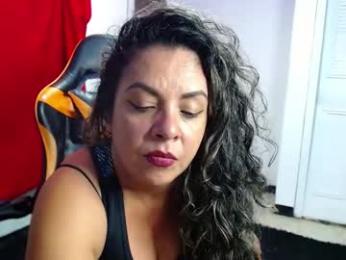 kirss_milff webcam model stream image