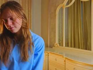 avrilciesluk webcam model stream image