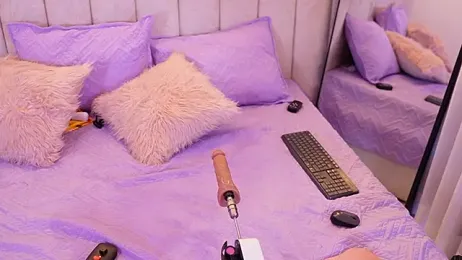 emyli_sw_ webcam model stream image