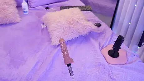 emyli_sw_ webcam model stream image