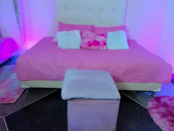scarlett_dreamss7 webcam chaturbate model stream image