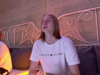 Cortie Crystal webcam model stream image