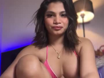 sweet_scarllet12 webcam model stream image