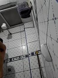 Exotic19cm webcam model stream image