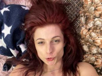 RoxyLover webcam model stream image