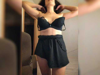 AlicaLovely webcam model stream image