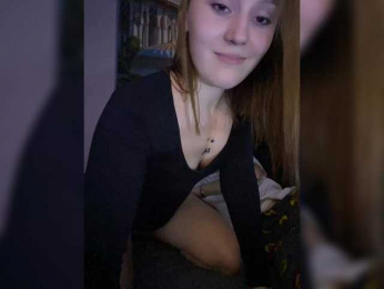 Toni-and-Tanya webcam model stream image